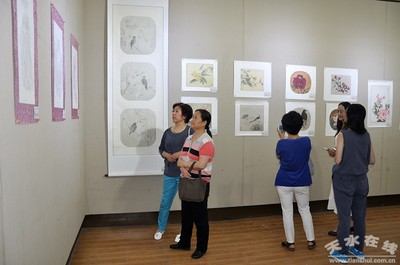 天水市文化館2015年春季免費輔導(dǎo)班書畫作品匯報展開展--天水在線